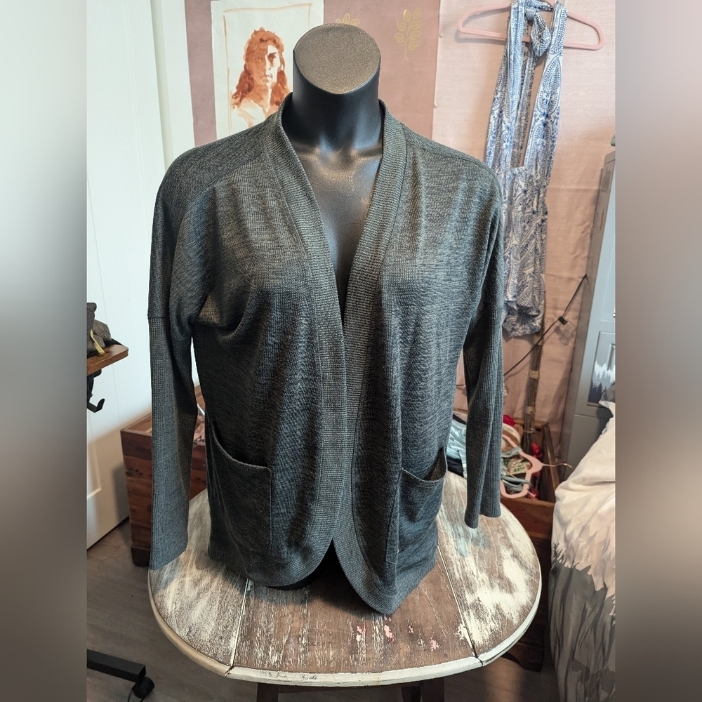 90 Degree by reflex Green long sleeve open cardigan size large